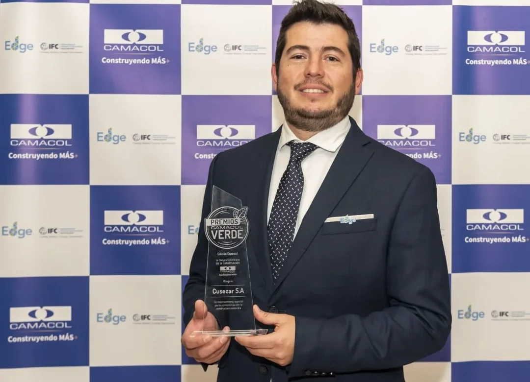 Cusezar recibe reconocimiento de Camacol por su compromiso con la construcción sostenible