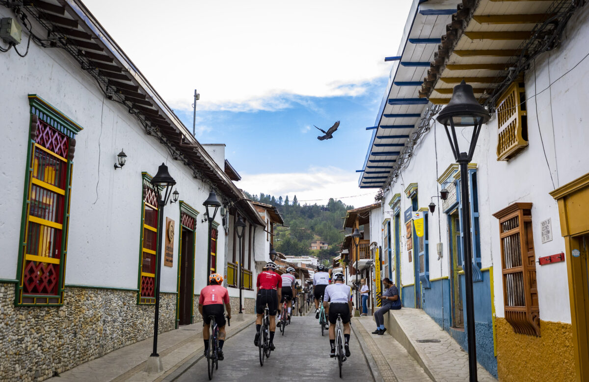 El auge del turismo deportivo y ecológico: Oportunidades únicas para viajeros aventureros