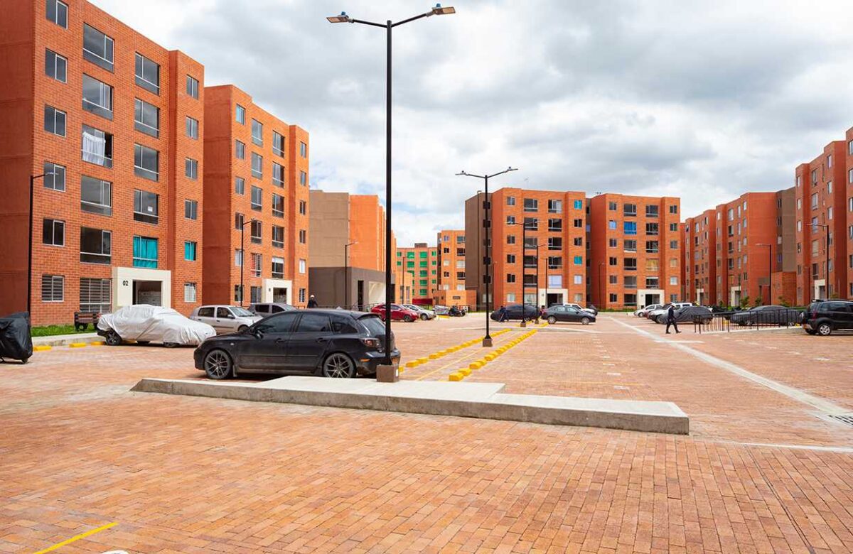 Camacol B&C y Cusezar se unen para iniciar el proyecto Obras Escuela, enfocado en la educación de trabajadores de la construcción