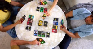 Formula 1® y Mattel anuncian edición especial de UNO Elite™ inspirada en la F1