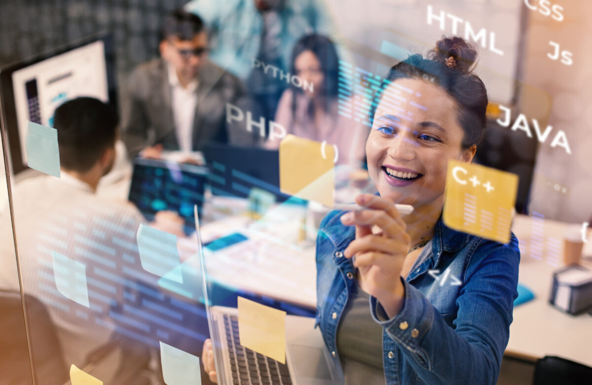 5 cursos gratuitos de Microsoft para aprender IA y habilidades digitales en 2026