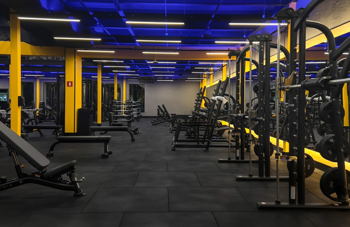 Smart Fit acerca el fitness a quienes viajan esta Semana Santa con 225 sedes en Colombia