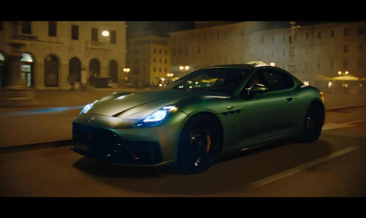 advercopys maserati