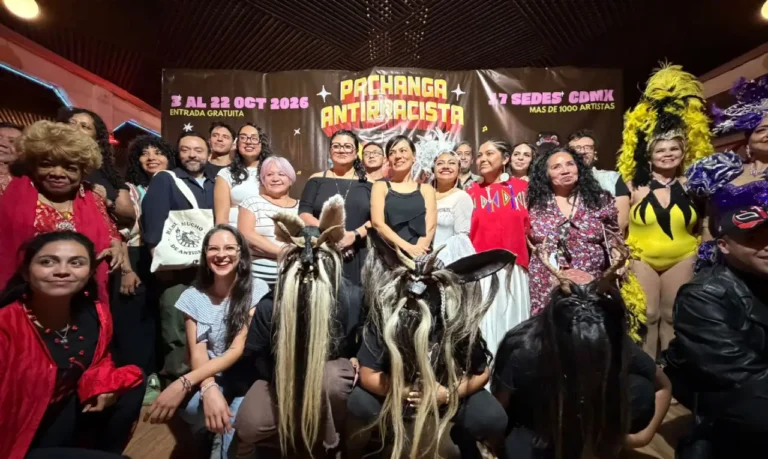 advercopys pachanga antirracista