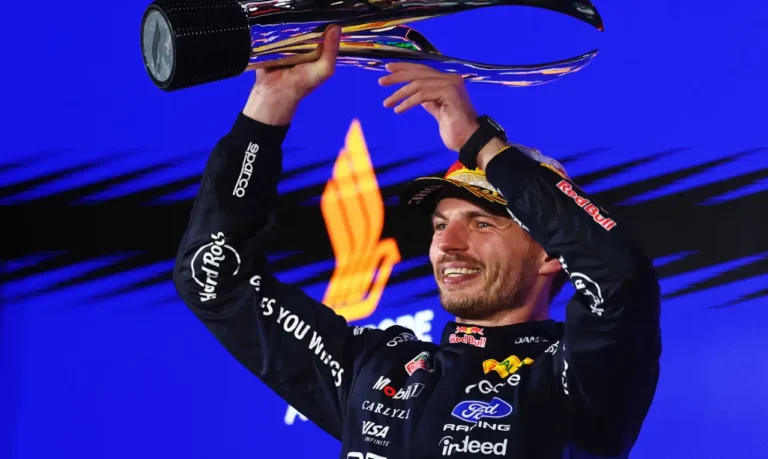 advercopys verstappen singapur